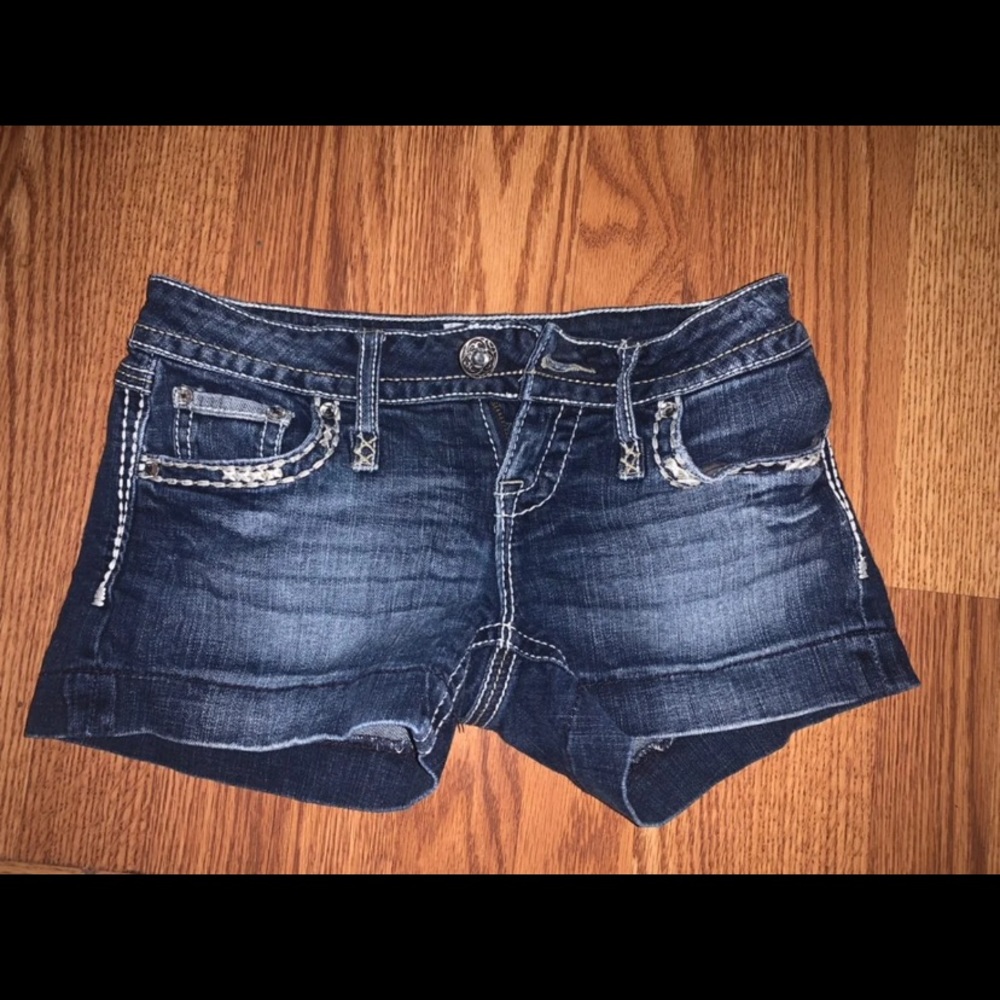 DAYTRIP SCORPIO SHORTS | 26